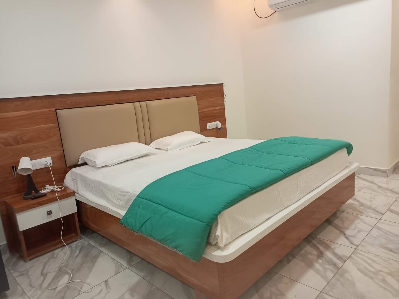 Premium Suite Plus with spacious layout and modern design